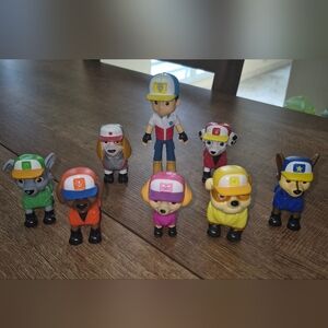 PAW Patrol, Big Truck Pups 8 Piece Figure Gift Pack